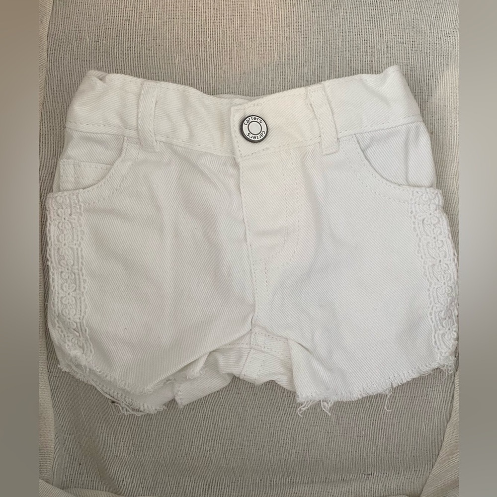 NWOT Carters Baby White Denim Shorts (0-3M) NWOT
